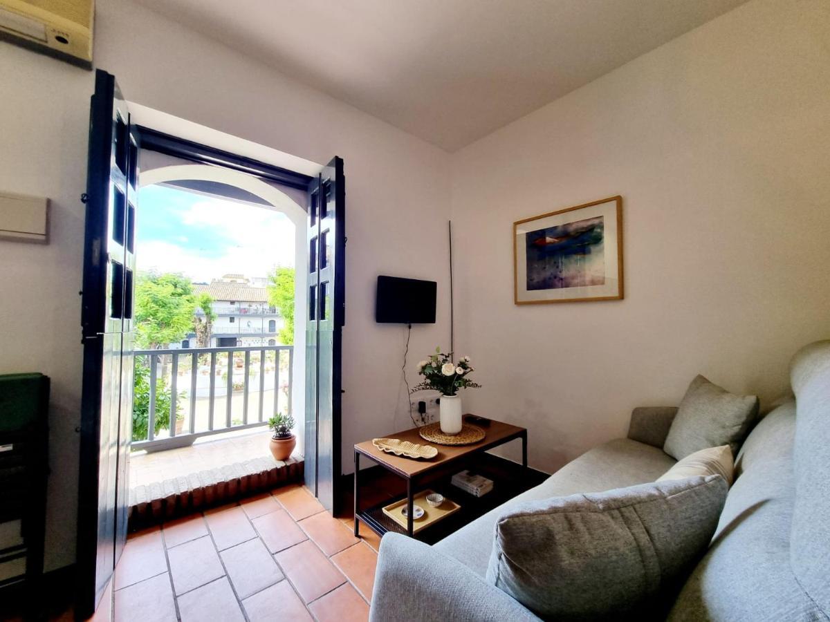 Apartamento Con Patio Sevillano Eksteriør billede