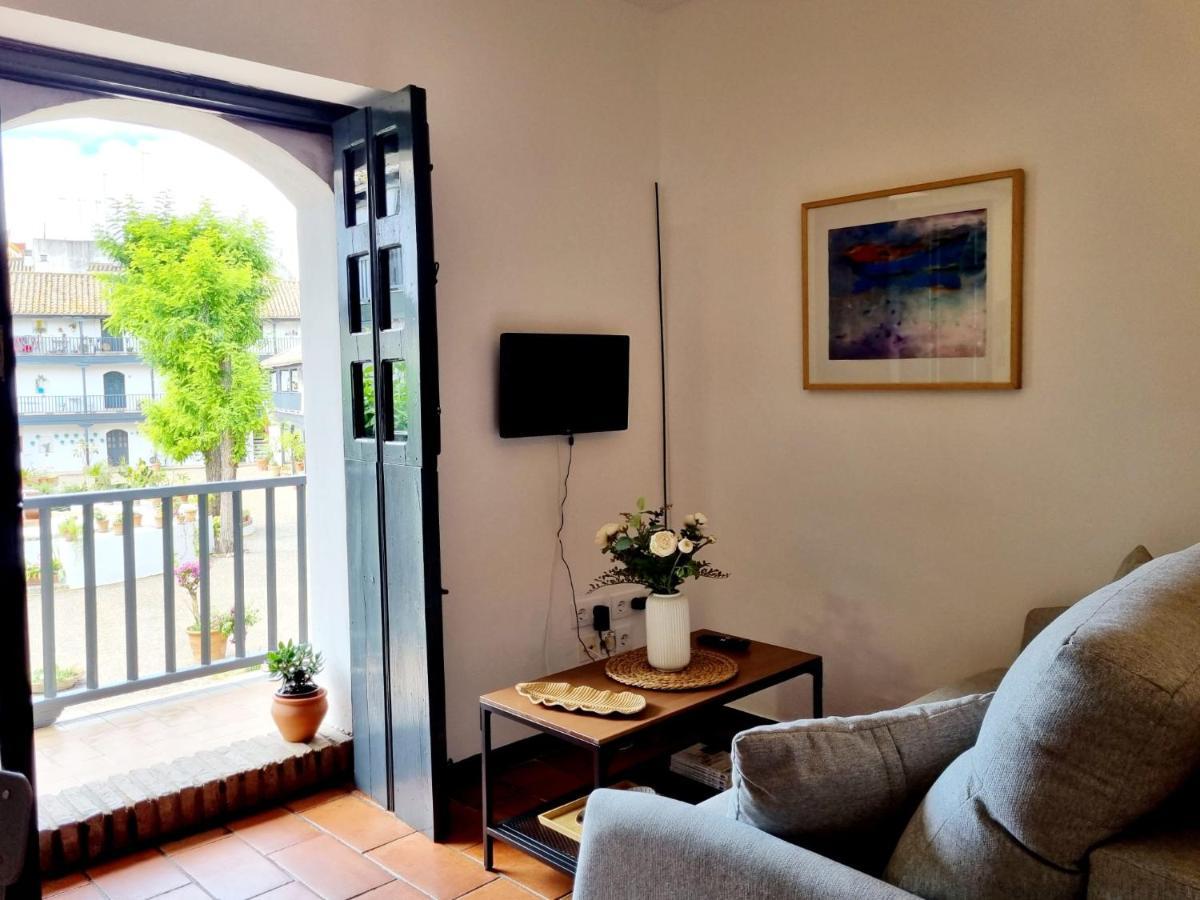 Apartamento Con Patio Sevillano Eksteriør billede